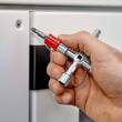 KNIPEX KNIPEX 00 11 04 Profi-Key for all standard shut-off systems 90 mm (self-service card/blister)